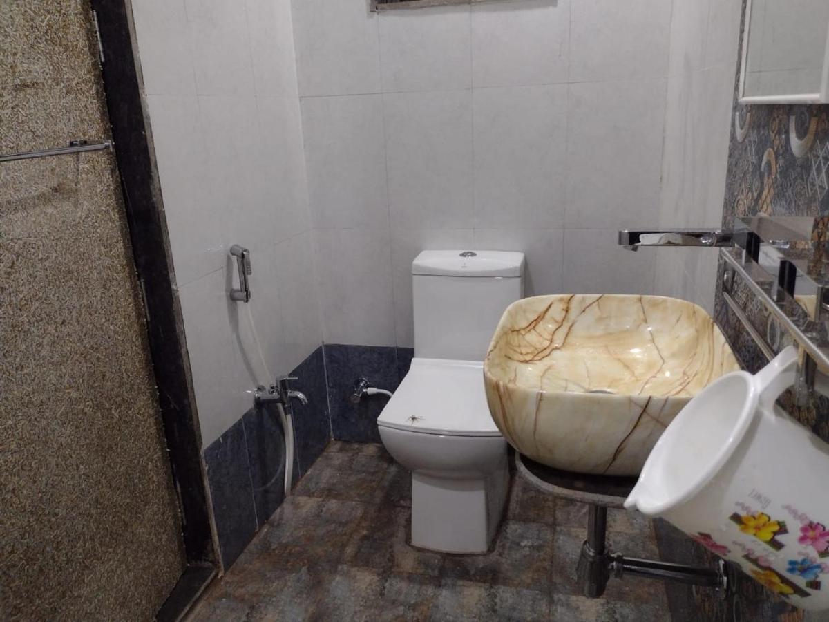 Amee'S Retreat Hotel Diveāgar Екстериор снимка